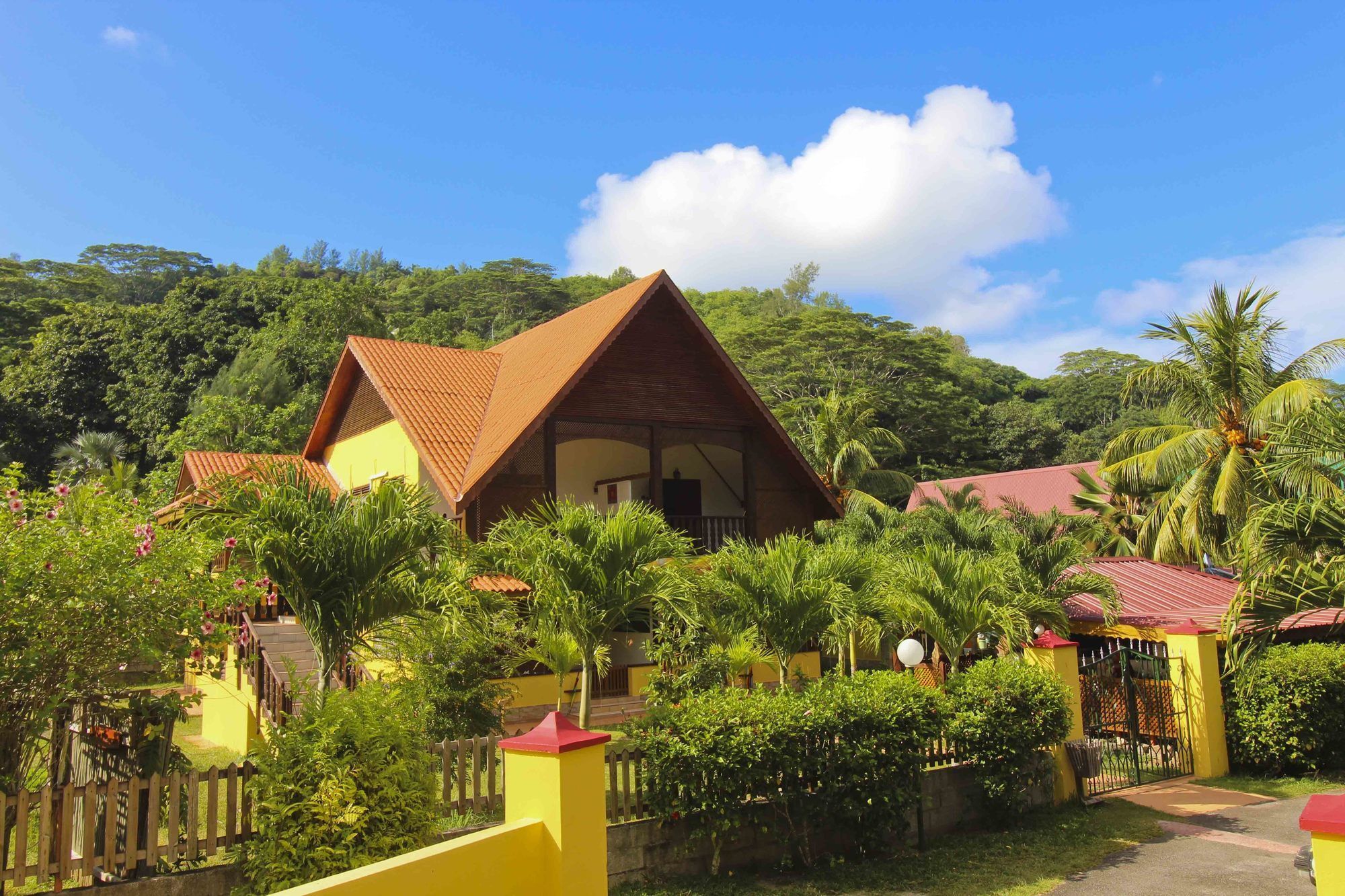 Takamaka Green Village ภายนอก รูปภาพ